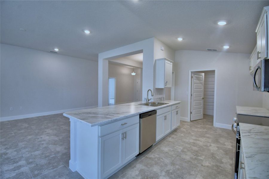 Furnished interior view inside a new home in Cadence Crossing, Auburndale (Image 5).