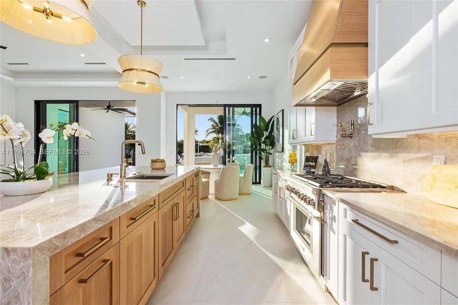 Furnished interior view inside a new home in , Palm Beach Gardens (Image 10).
