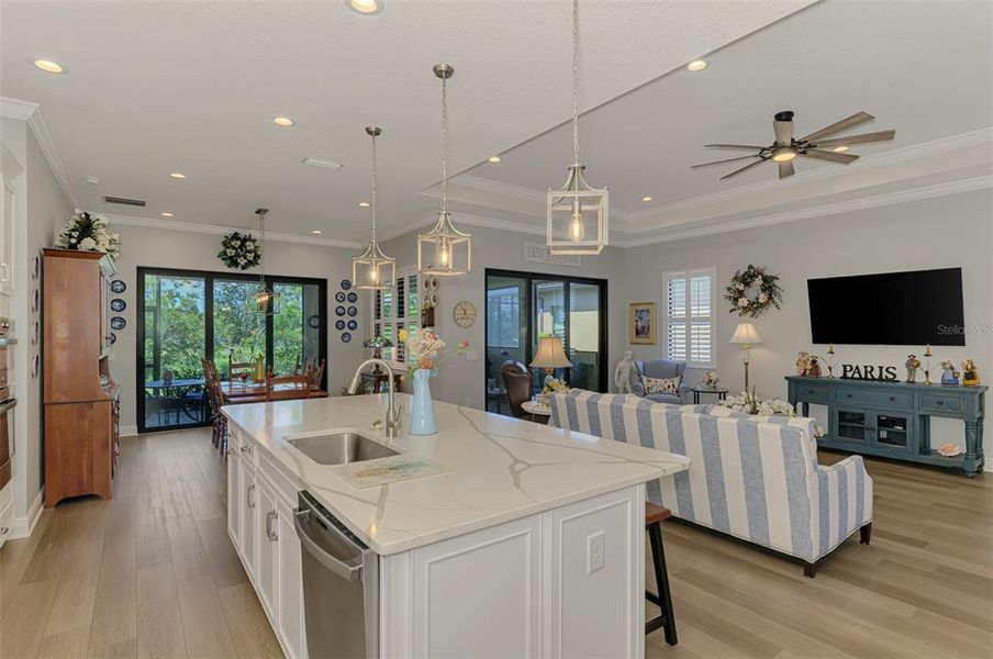 Furnished interior view inside a new home in , Venice (Image 23).