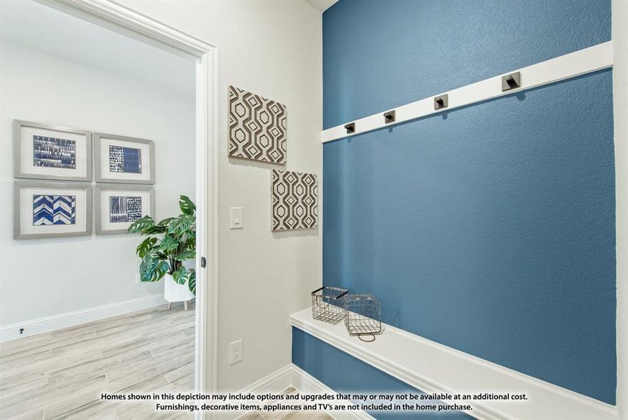 Furnished interior view inside a new home in Maplewood, Glenn Heights (Image 8).