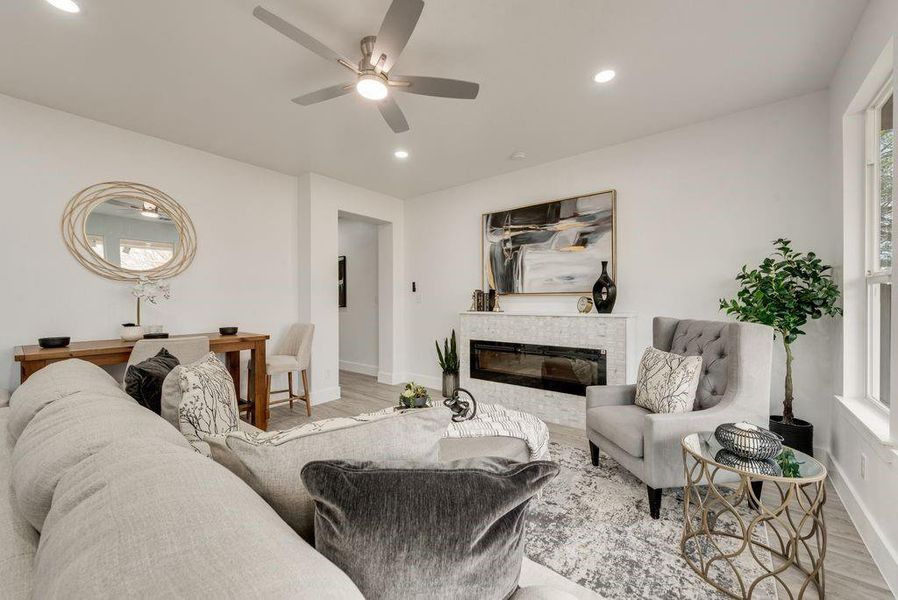 Furnished interior view inside a new home in , Fort Worth (Image 6).