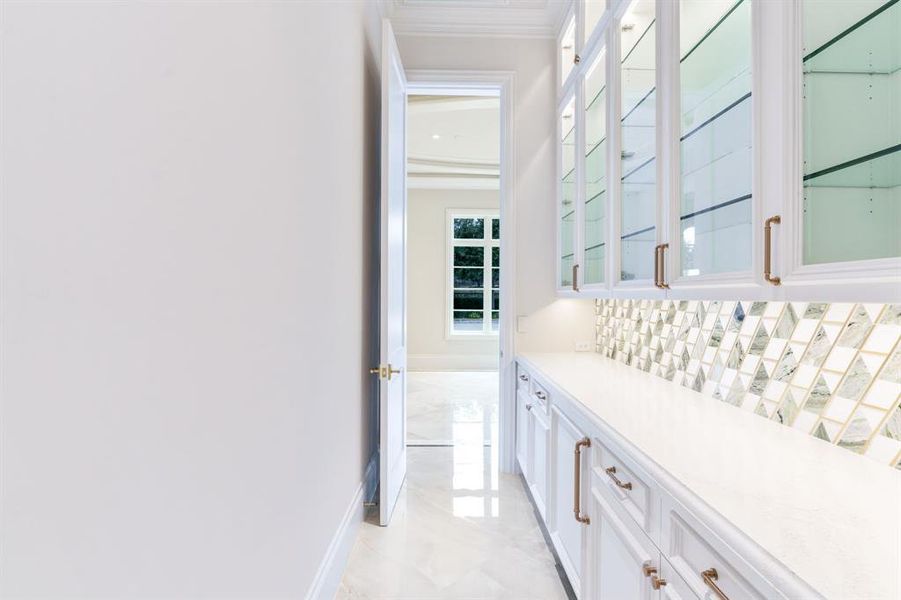 Furnished interior view inside a new home in , Allen (Image 5).