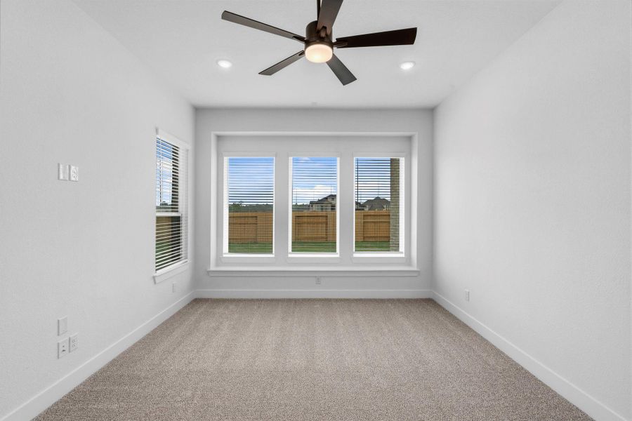 Spacious, unfurnished interior of a new home in Briarley, Montgomery (Image 29).