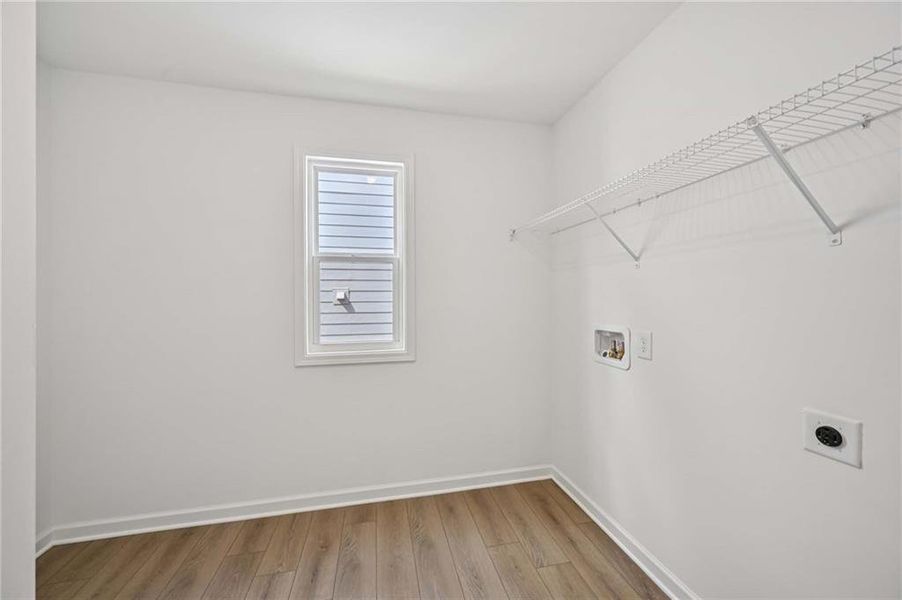 Spacious, unfurnished interior of a new home in Arbors at Richland Creek, Buford (Image 12).