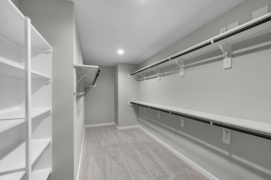 Spacious, unfurnished interior of a new home in Grand Oaks Village, Houston (Image 14). Spacious, unfurnished interior of a new home in Grand Oaks Village, Houston (Image 14).
