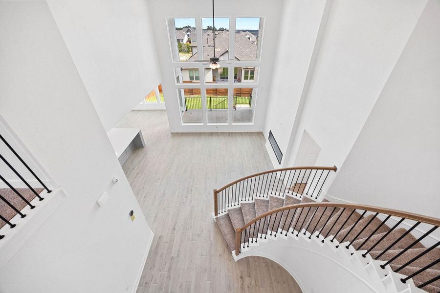 Representative image. Features, specifications, selections and colors may vary. Representative image. Features, specifications, selections and colors may vary.