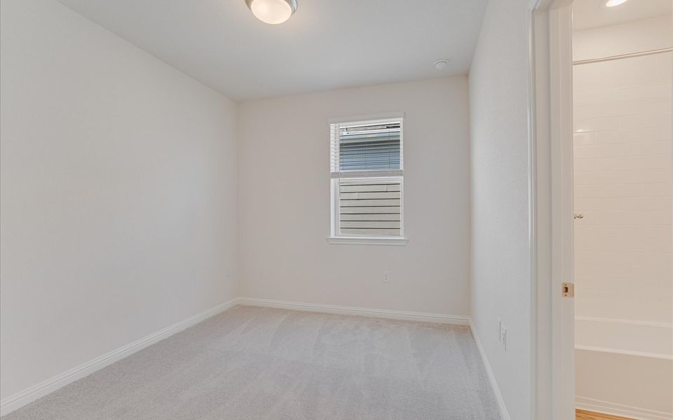 Spacious, unfurnished interior of a new home in Easton Park, Austin (Image 11).
