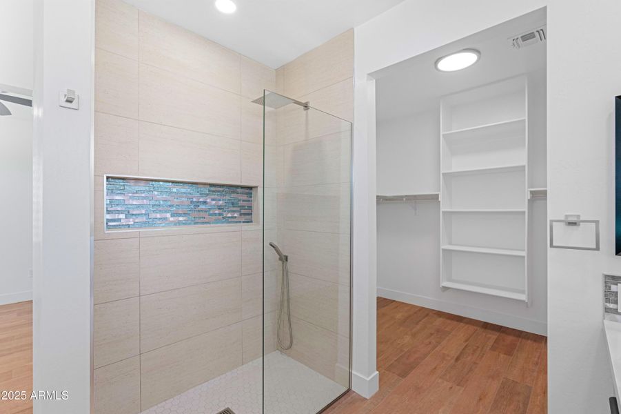 Master bedroom walk in shower Master bedroom walk in shower