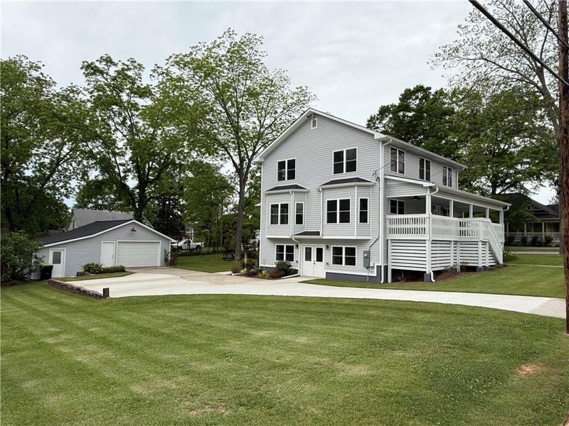 Front exterior of a new home in , Bremen, GA, highlighting curb appeal (Image 17). Front exterior of a new home in , Bremen, GA, highlighting curb appeal (Image 17).
