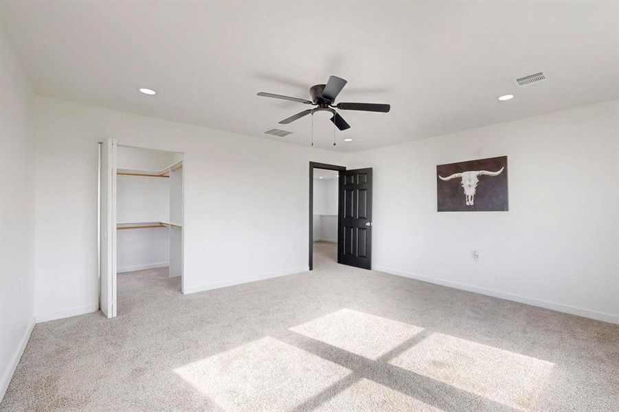 Spacious, unfurnished interior of a new home in , Abbott (Image 20). Spacious, unfurnished interior of a new home in , Abbott (Image 20).