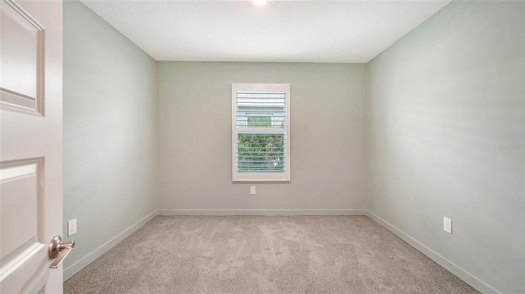 Spacious, unfurnished interior of a new home in Star Farms at Lakewood Ranch, Bradenton (Image 23).