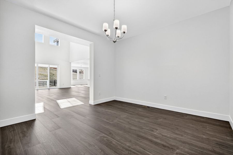 Spacious, unfurnished interior of a new home in Macanta Destination Collection, Castle Rock (Image 17).