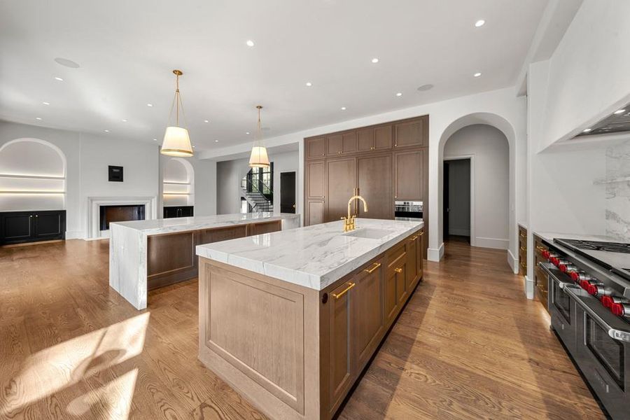 Furnished interior view inside a new home in Blue Heron Walk, Atlanta (Image 11).