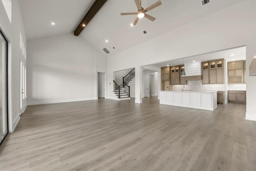 Grantley II D Family room