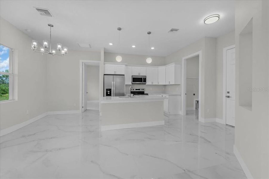 Spacious, unfurnished interior of a new home in , Lehigh Acres (Image 49).