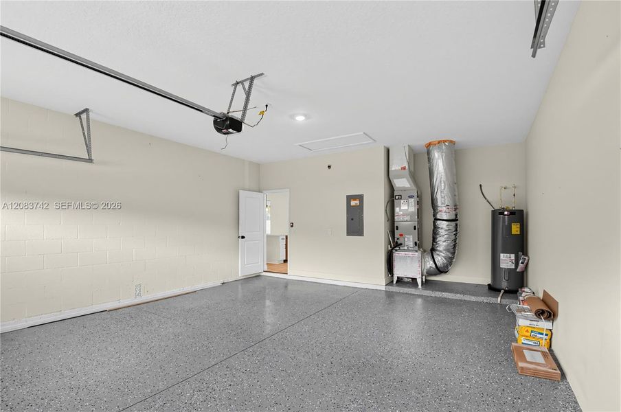 Spacious, unfurnished interior of a new home in , Palm Coast (Image 20). Spacious, unfurnished interior of a new home in , Palm Coast (Image 20).