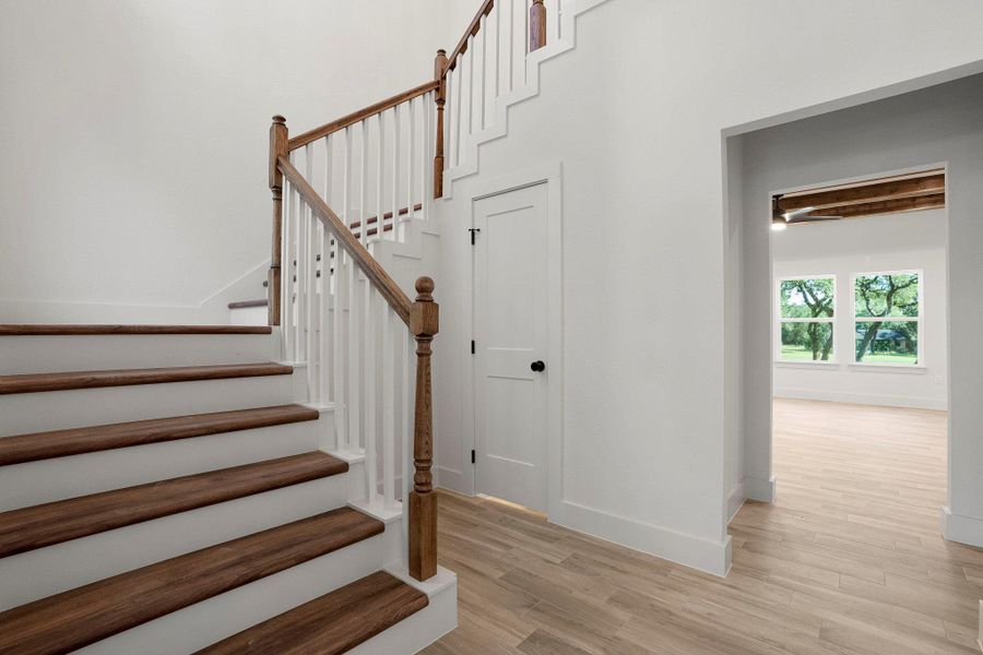 Spacious, unfurnished interior of a new home in , Wimberley (Image 16). Spacious, unfurnished interior of a new home in , Wimberley (Image 16).