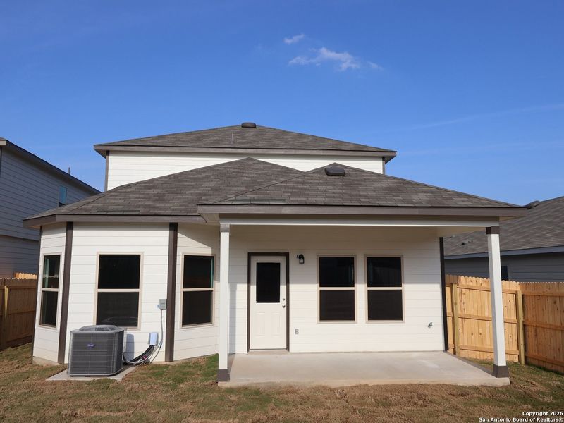 Exterior details and patio area of a home in Park Place, New Braunfels (Image 30).