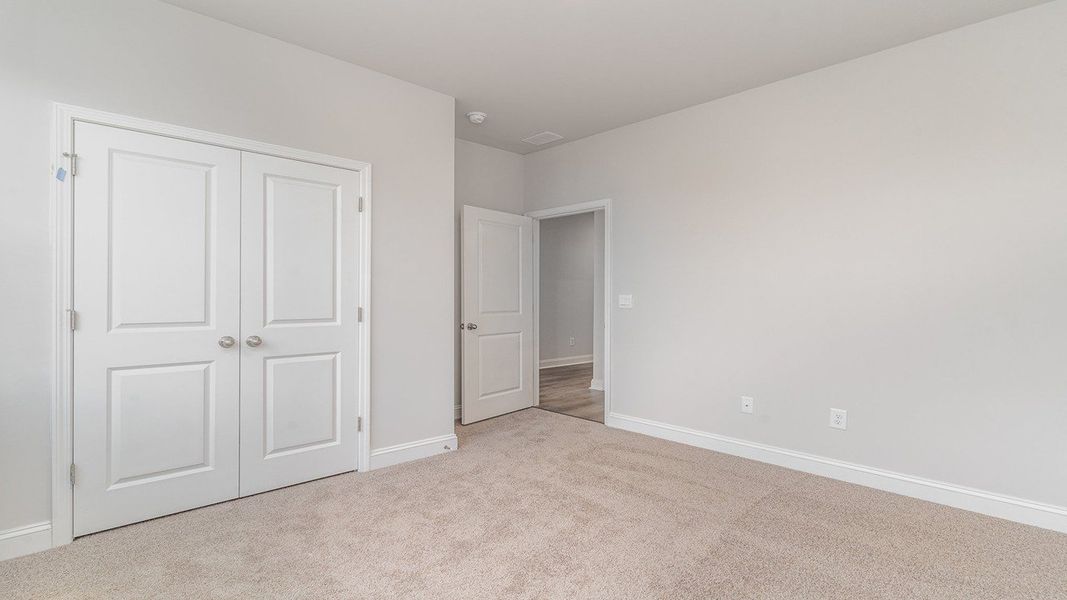 Representative unfurnished interior of a home built from the DARBY by D.R. Horton in Waterbridge, Myrtle Beach (Image 13).
