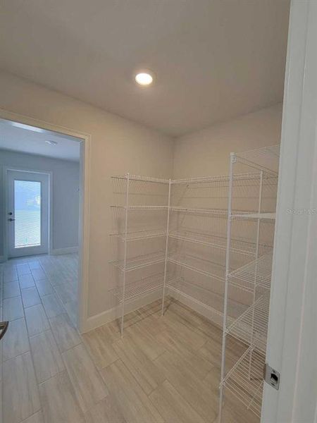 Spacious, unfurnished interior of a new home in , Ocala (Image 17).
