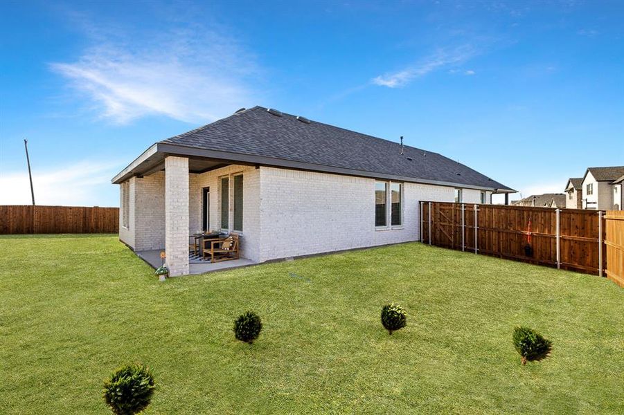 Exterior details and patio area of a home in , Lavon (Image 20). Exterior details and patio area of a home in , Lavon (Image 20).