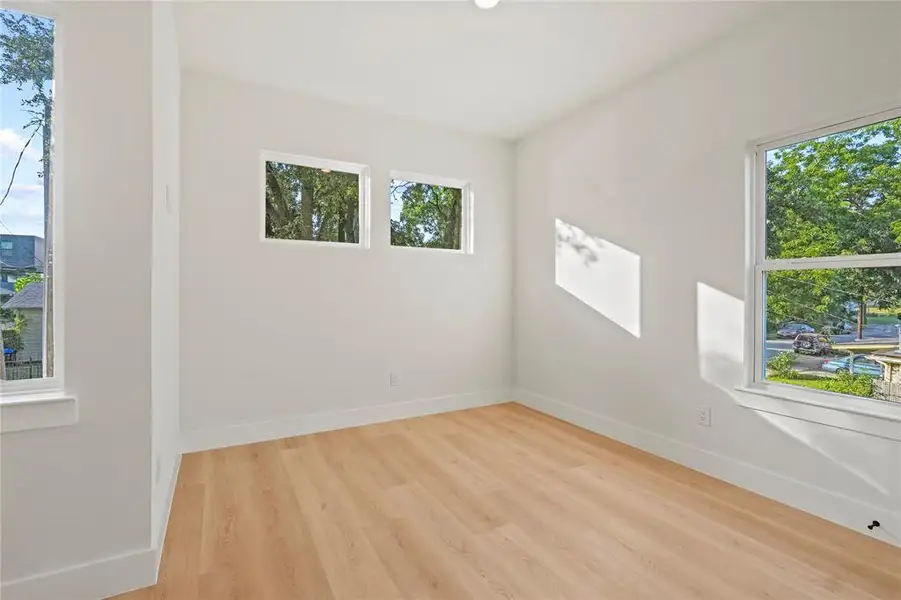Spacious, unfurnished interior of a new home in , Dallas (Image 19). Spacious, unfurnished interior of a new home in , Dallas (Image 19).
