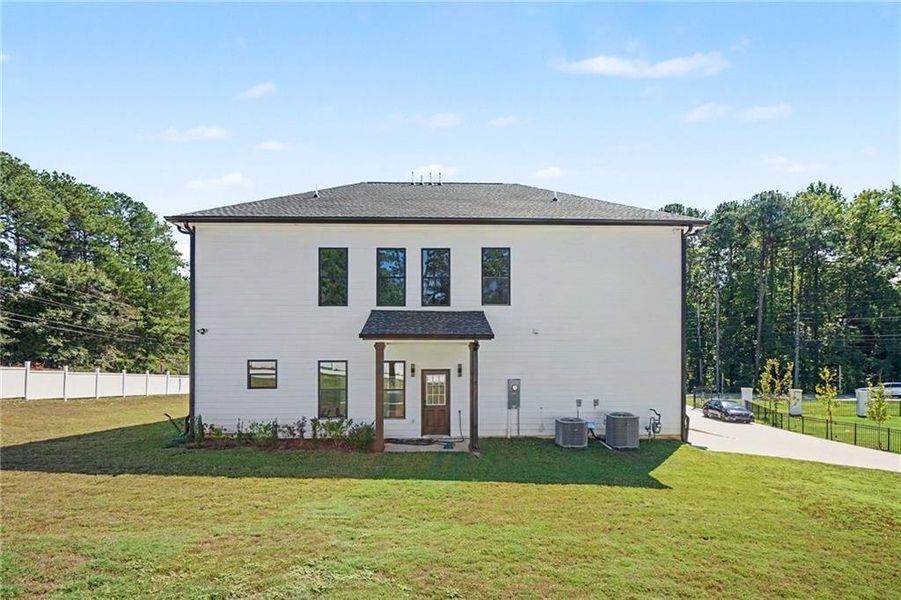 Exterior details and patio area of a home in , Grayson (Image 4).