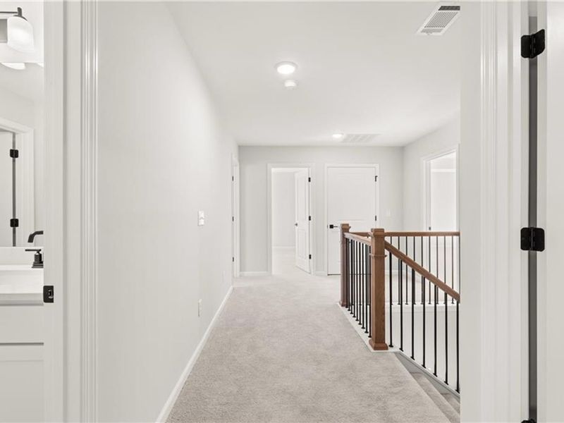 Spacious, unfurnished interior of a new home in Cedar Farms, Winder (Image 19).