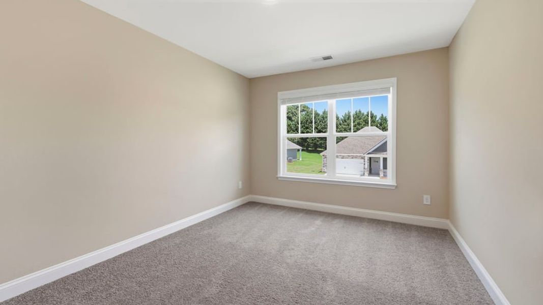 Spacious, unfurnished interior of a new home in Palmetto Valley, Anderson (Image 21). Spacious, unfurnished interior of a new home in Palmetto Valley, Anderson (Image 21).