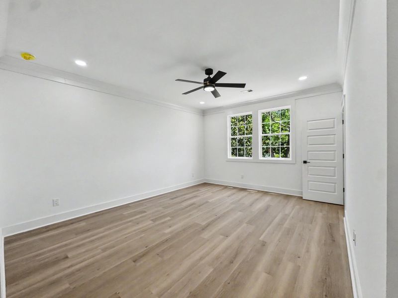 Spacious, unfurnished interior of a new home in , North Charleston (Image 28).