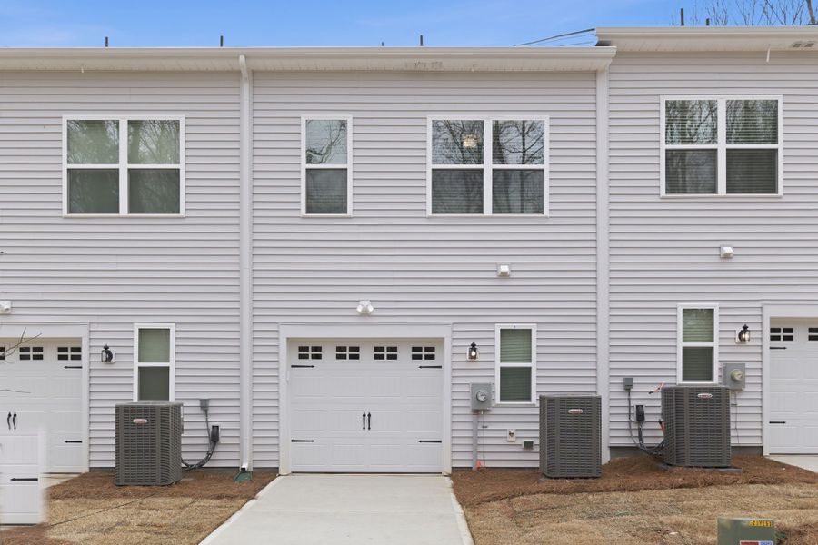 Exterior details and patio area of a home in Lakeview Village, Charlotte (Image 3).