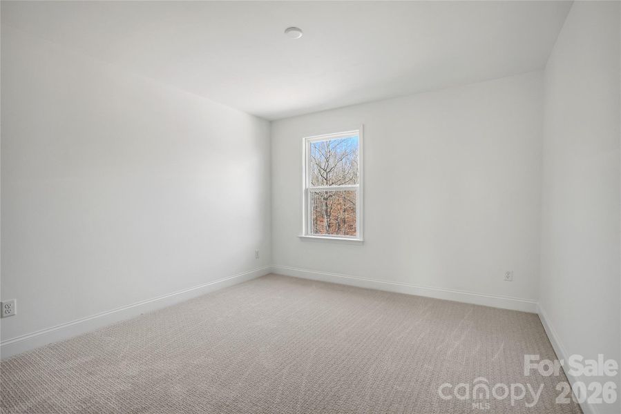 Spacious, unfurnished interior of a new home in Forest Creek, Waxhaw (Image 45).