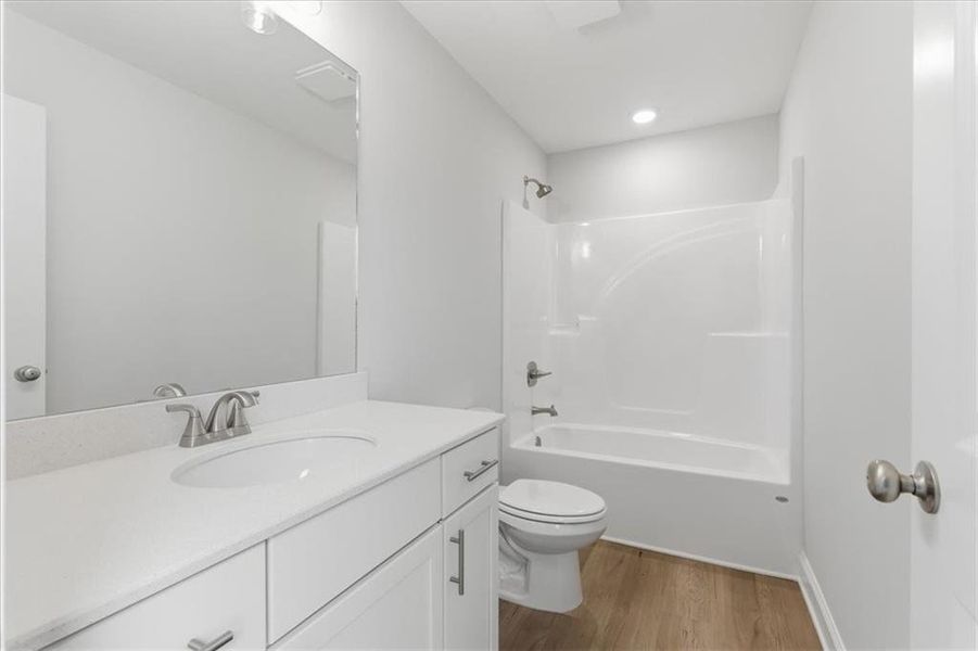 Furnished interior view inside a new home in , Dallas (Image 19). Furnished interior view inside a new home in , Dallas (Image 19).