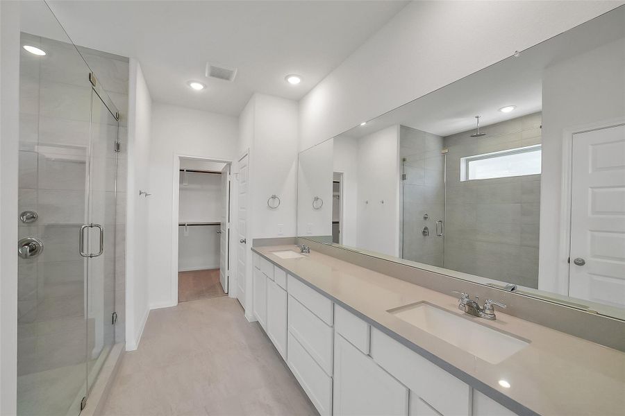 Furnished interior view inside a new home in Stone Creek Ranch, Hockley (Image 6).