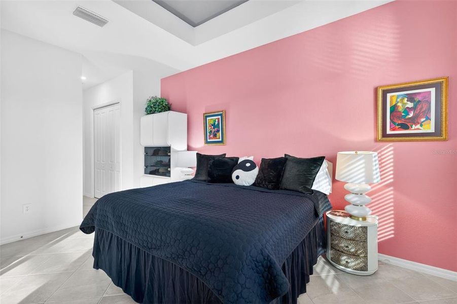 Furnished interior view inside a new home in , Venice (Image 28).