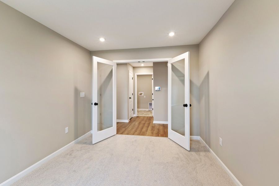 Representative unfurnished interior of a home built from the Beacon by Fischer Homes in Cherry Glen, Euharlee (Image 22). Representative unfurnished interior of a home built from the Beacon by Fischer Homes in Cherry Glen, Euharlee (Image 22).