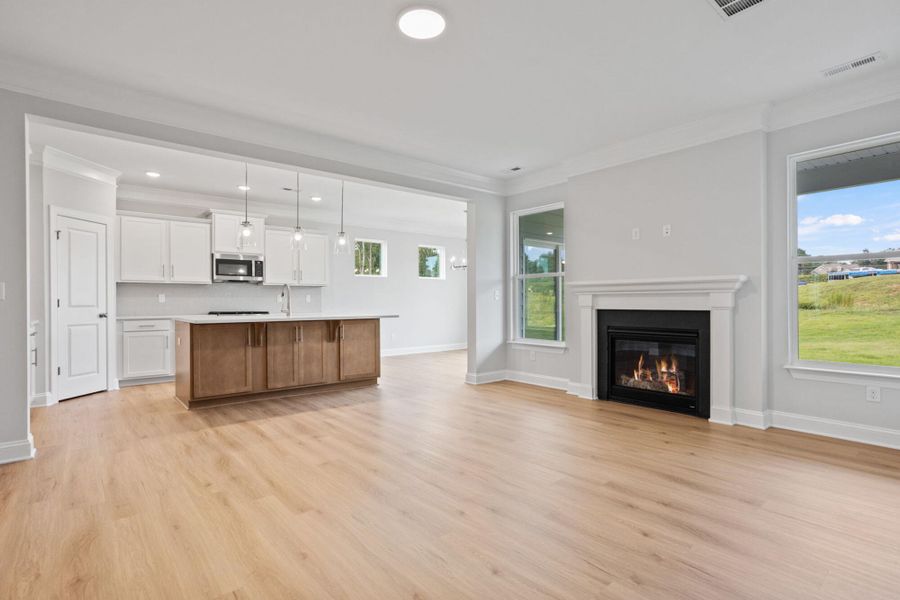 Spacious, unfurnished interior of a new home in Founders Club, Moore (Image 10).