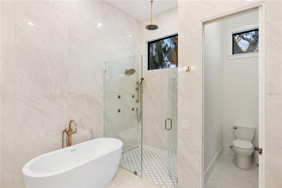 Furnished interior view inside a new home in , Sarasota (Image 12).