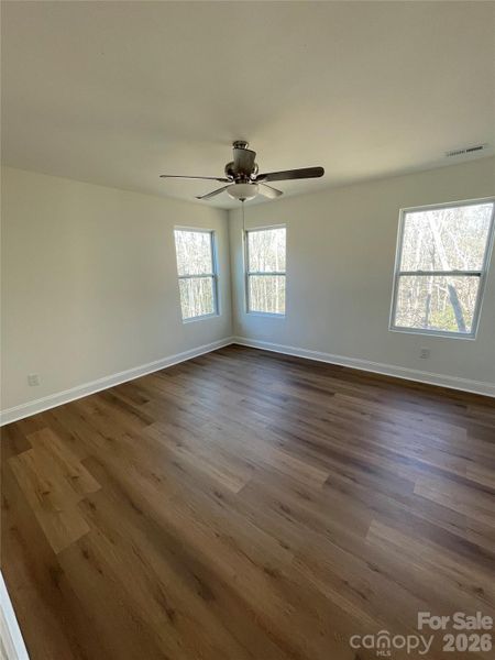 Spacious, unfurnished interior of a new home in , Statesville (Image 14).