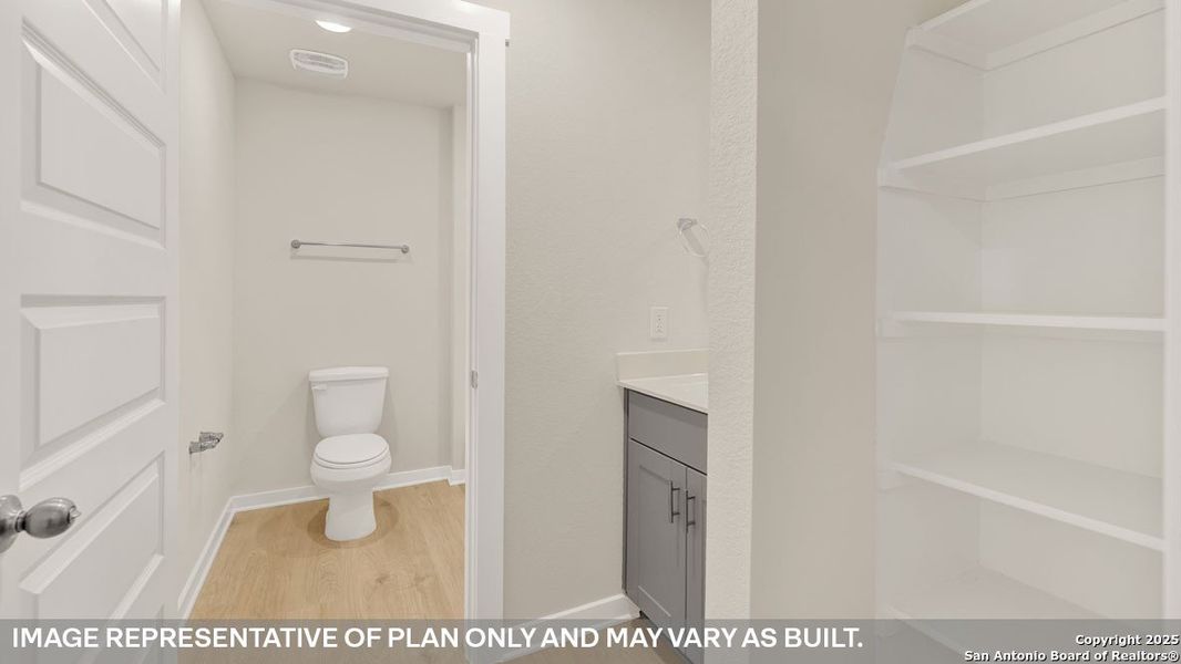 Image 30 of a home in Sonoma Oaks. Image 30 of a home in Sonoma Oaks.