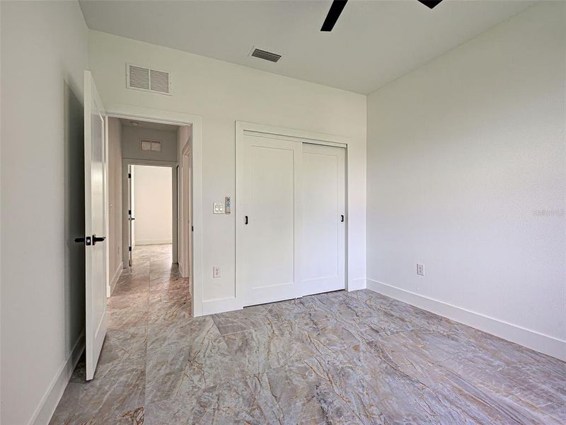 Spacious, unfurnished interior of a new home in , Port Charlotte (Image 37).
