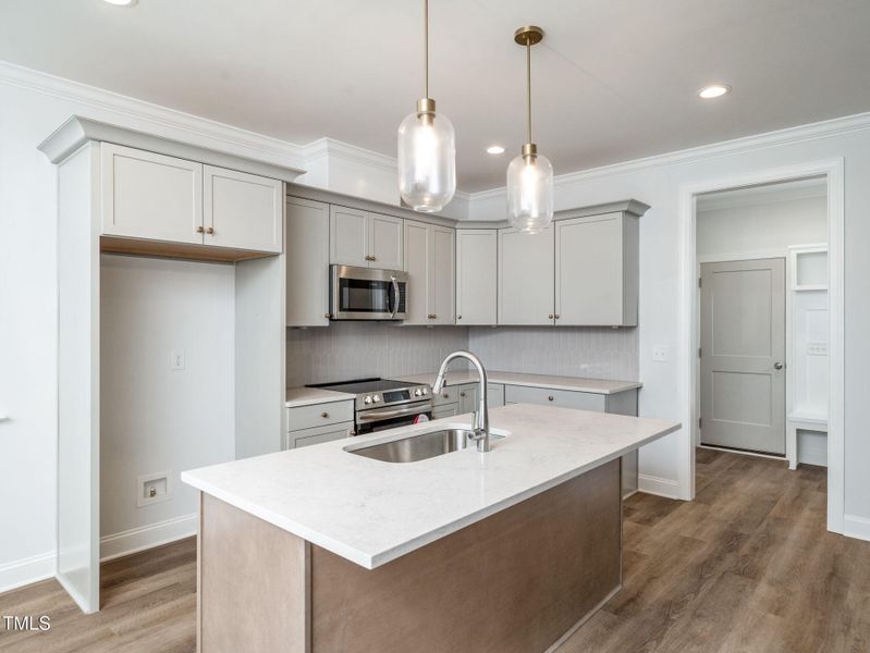 14-web-or-mls-15 Bella-18 14-web-or-mls-15 Bella-18