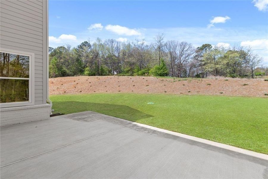 Exterior details and patio area of a home in , Gainesville (Image 3).