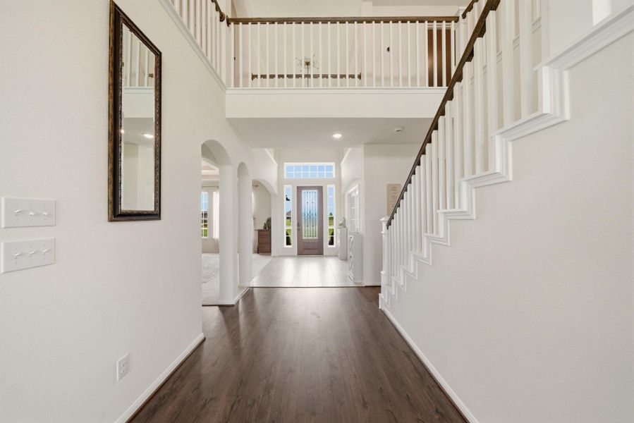 Spacious, unfurnished interior of a new home in , Waller (Image 20).