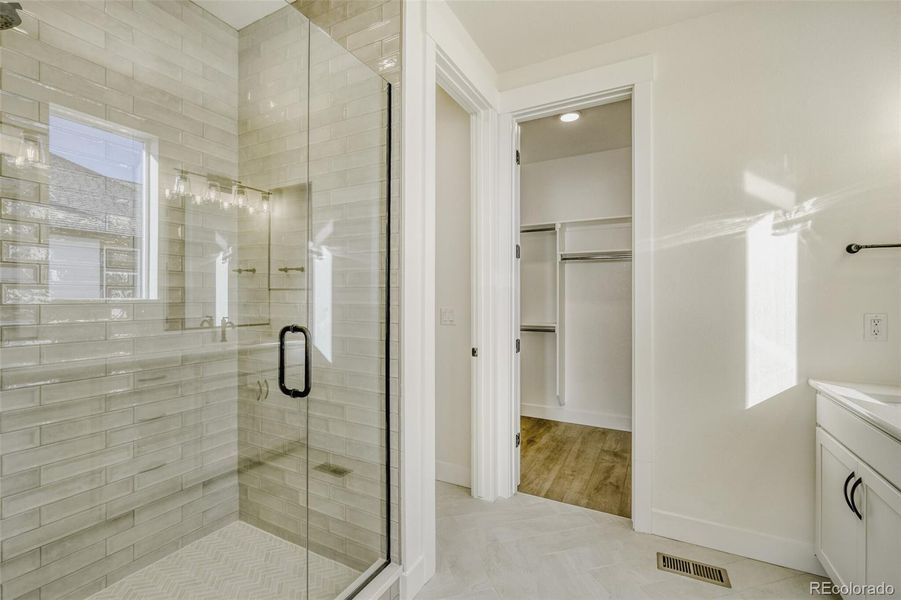 Furnished interior view inside a new home in Timber Ridge, Colorado Springs (Image 9).