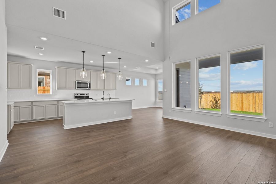 Spacious, unfurnished interior of a new home in Megan's Landing, Castroville (Image 20).