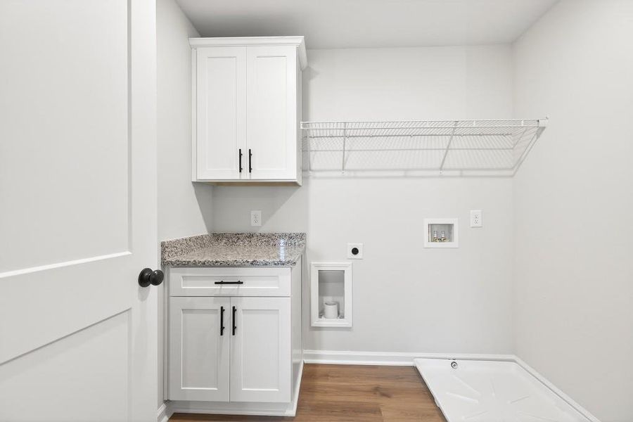 Spacious, unfurnished interior of a new home in , Commerce (Image 37).