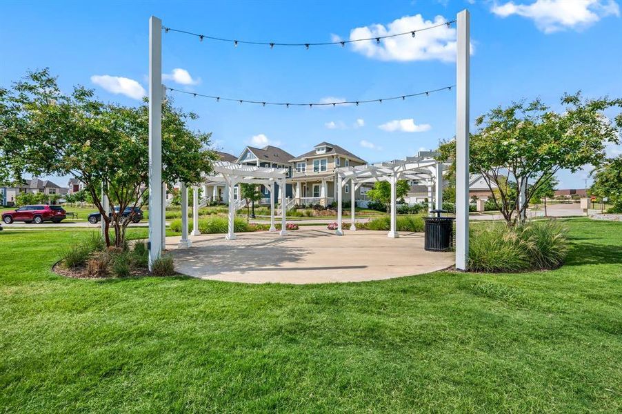 Image 32 of a home in HomeTown Garden. Image 32 of a home in HomeTown Garden.