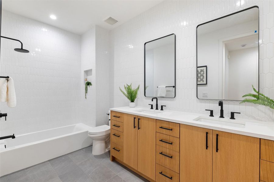 Furnished interior view inside a new home in , Austin (Image 34).