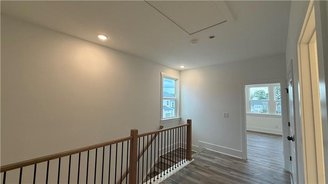 Spacious, unfurnished interior of a new home in Park Vue, Atlanta (Image 27).